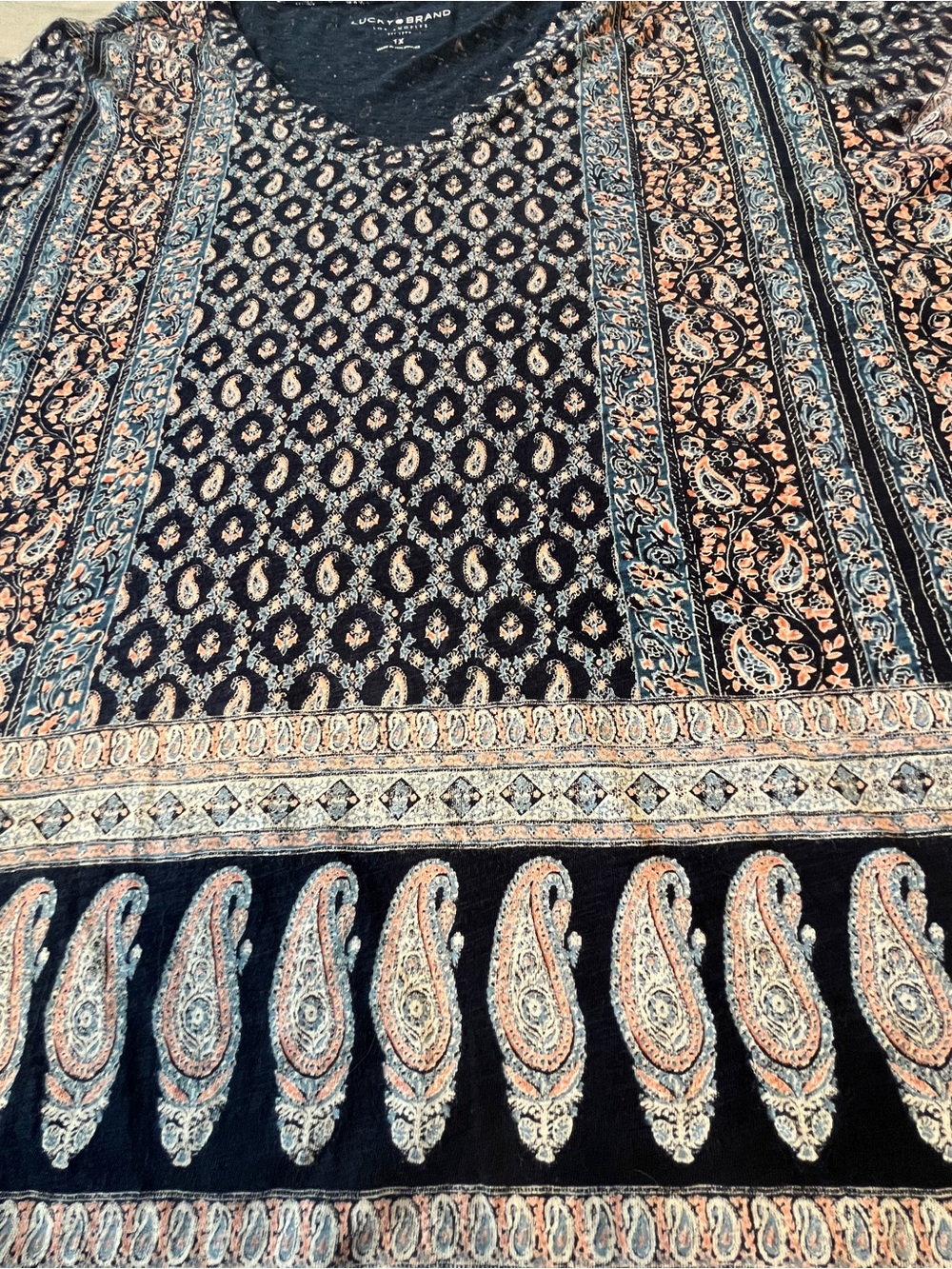 Lucky Brand Navy Paisley & Floral Short Sleeve top size 1X Cotton/ Modal casual - Picture 5 of 8